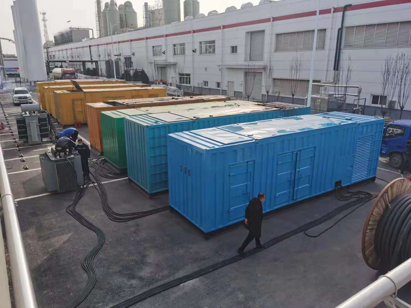 福建发电机出租-两相发电机与三相发电机有何区别?