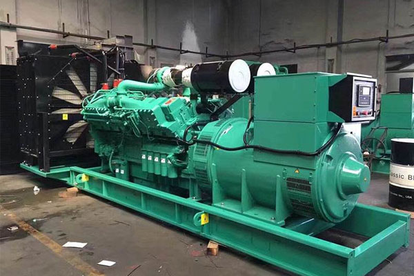 福建温度对电压测量结果的具体影响程度是多少？