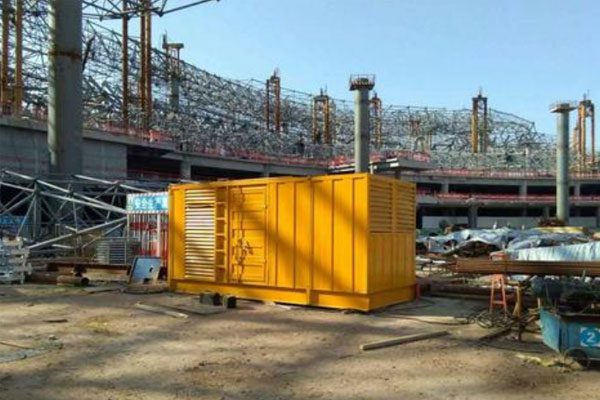 福建发电机出租如何判断空气滤清器是否需要更换？